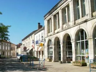 Cinéma La Halle aux Grains - La Rochefoucauld