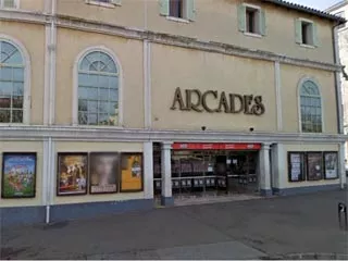 Les Arcades