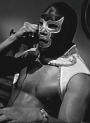 Affiche du film Blue Demon contre le pouvoir satanique
