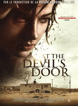 Affiche du film At the Devil's Door