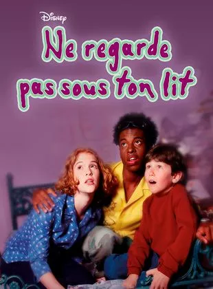 Affiche du film Ne regarde pas sous le lit