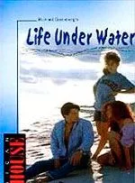 Affiche du film Life Under Water