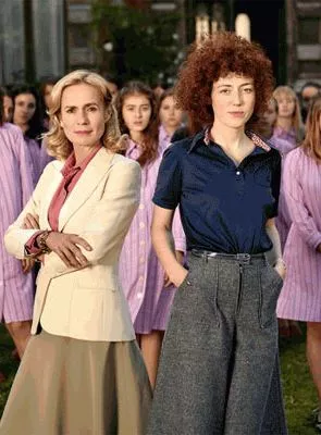 Affiche du film Les filles du Plessis