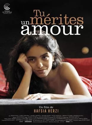 Affiche du film Tu mérites un amour