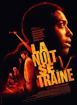 Affiche du film La Nuit se traîne