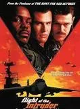 Affiche du film Le Vol de l'intruder